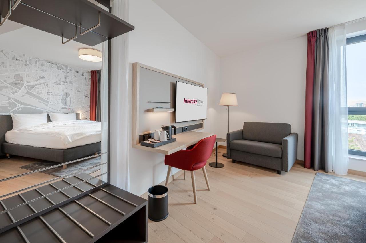 Intercityhotel Paderborn Exterior photo