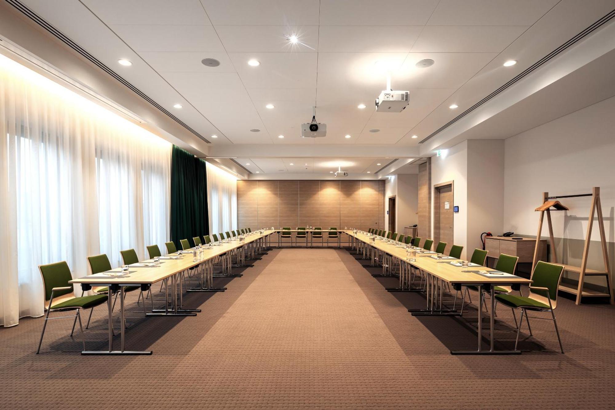 Intercityhotel Paderborn Exterior photo